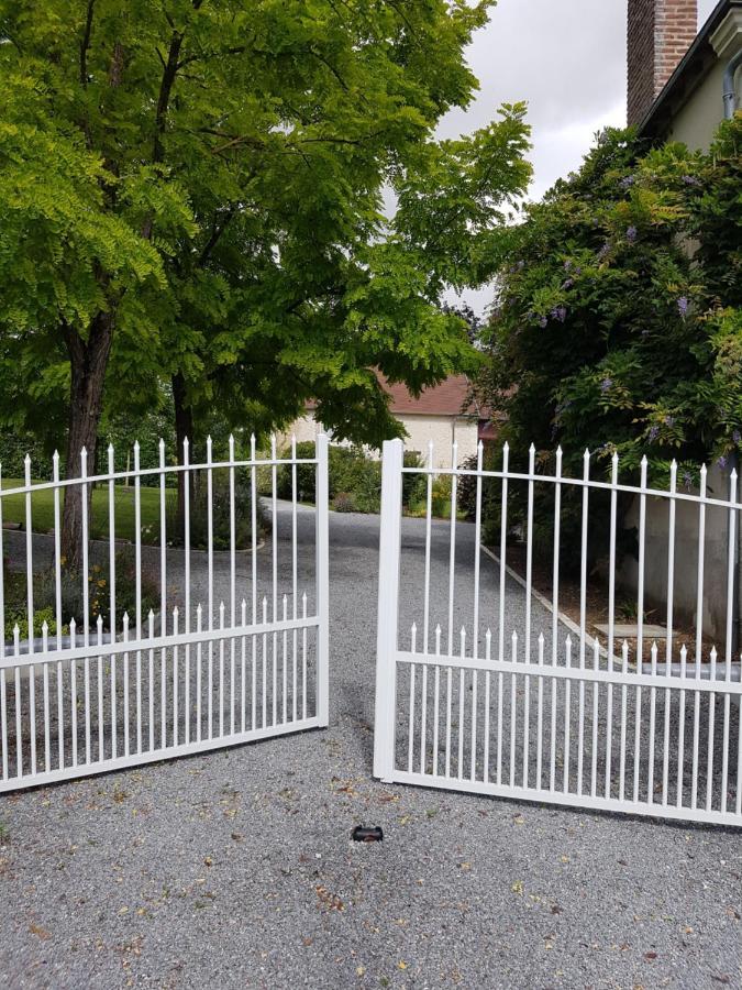 Les 7 Tilleuls - Gite Mesland Esterno foto